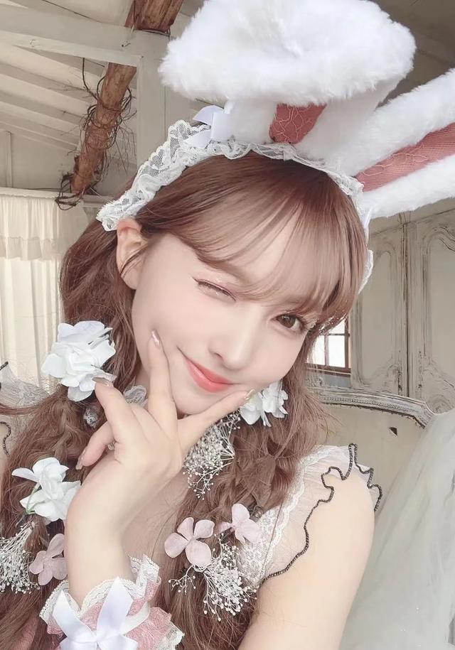 图片[18]-三上悠亚 “尺度太大” 险被封杀！童年女神秒变潮流女王！成功逆袭-沐风文化