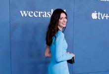 安妮海瑟薇40岁状态,一身蒂芙尼蓝长裙,美到骨子里-沐风文化