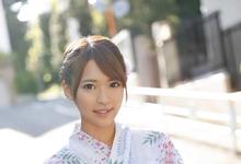 近来发片最操!东条なつ:妈妈还不知道我做的是要露屁股的工作⋯-沐风文化